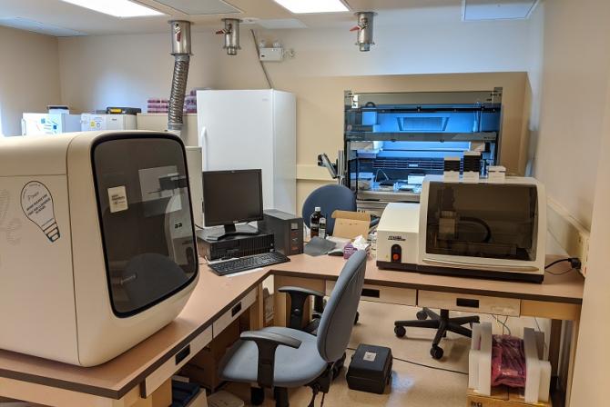 Research infrastructure in a lab